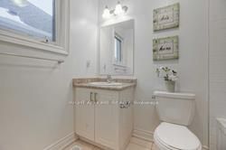 31 Empire Dr