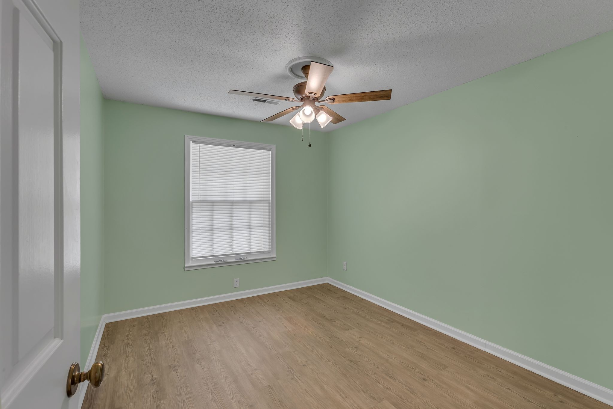 136 Park Circle