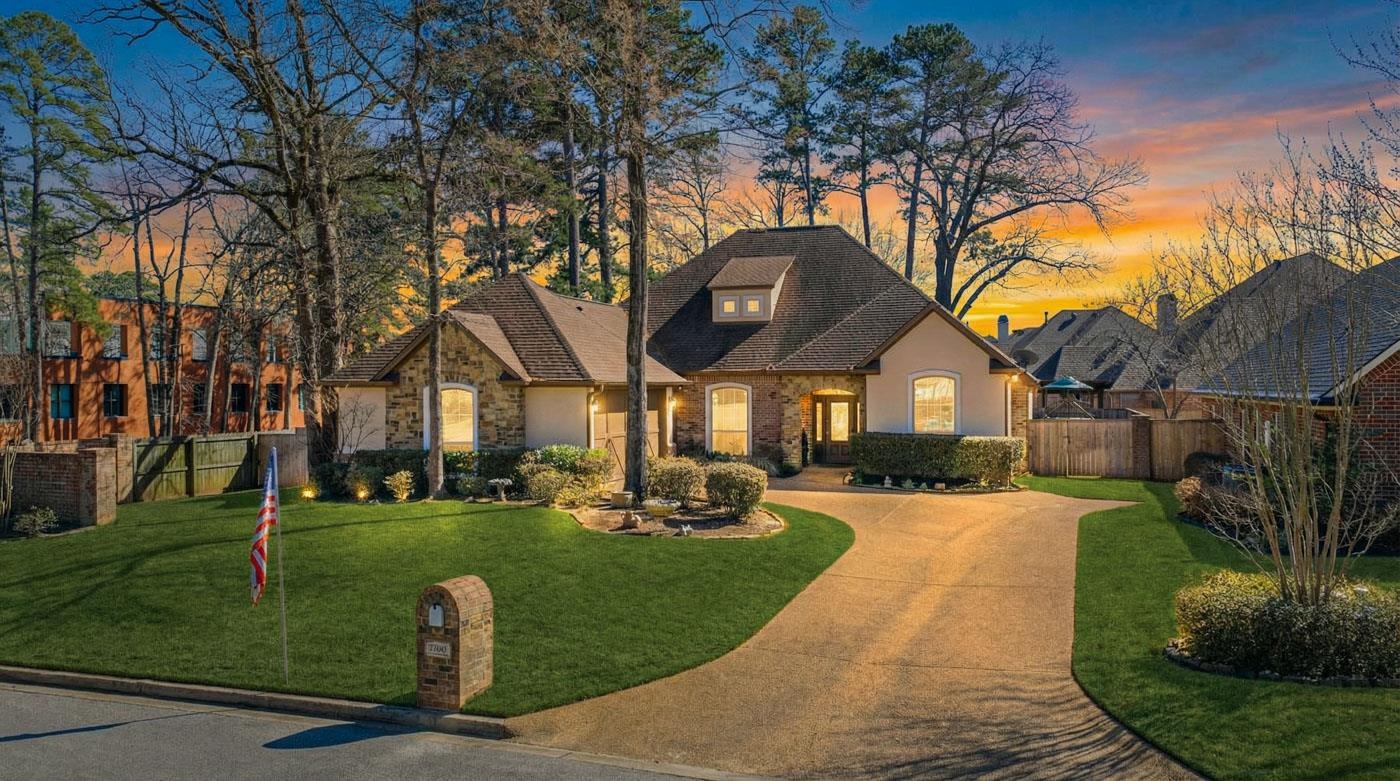 1000 Riverwood