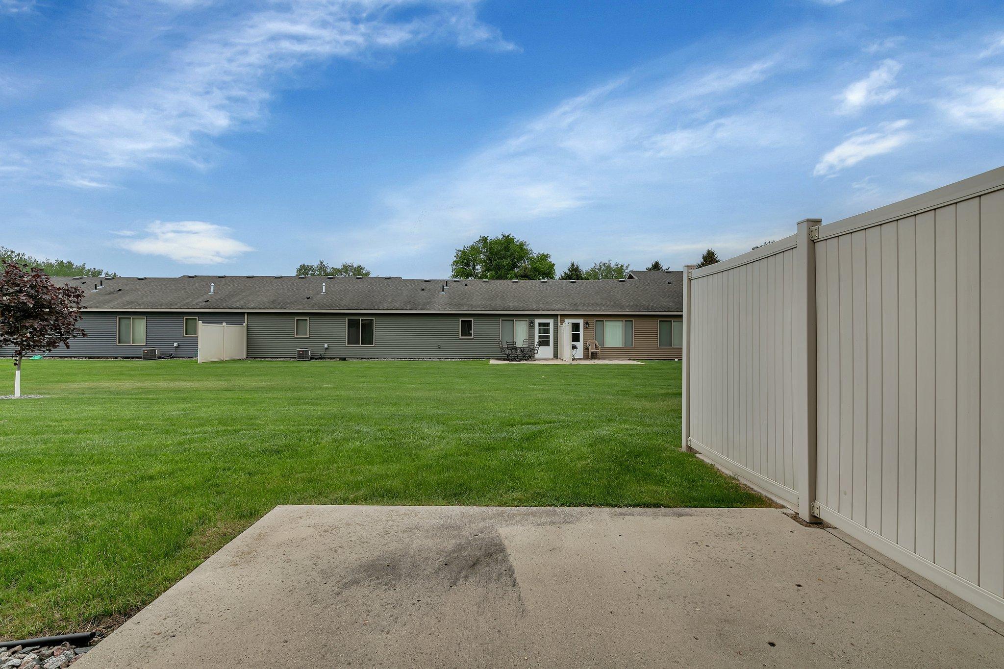 611 Cottonwood Avenue