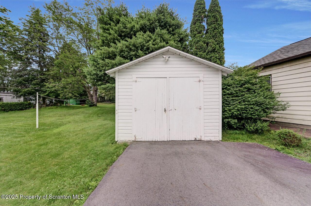 229 Laurel Street L 49