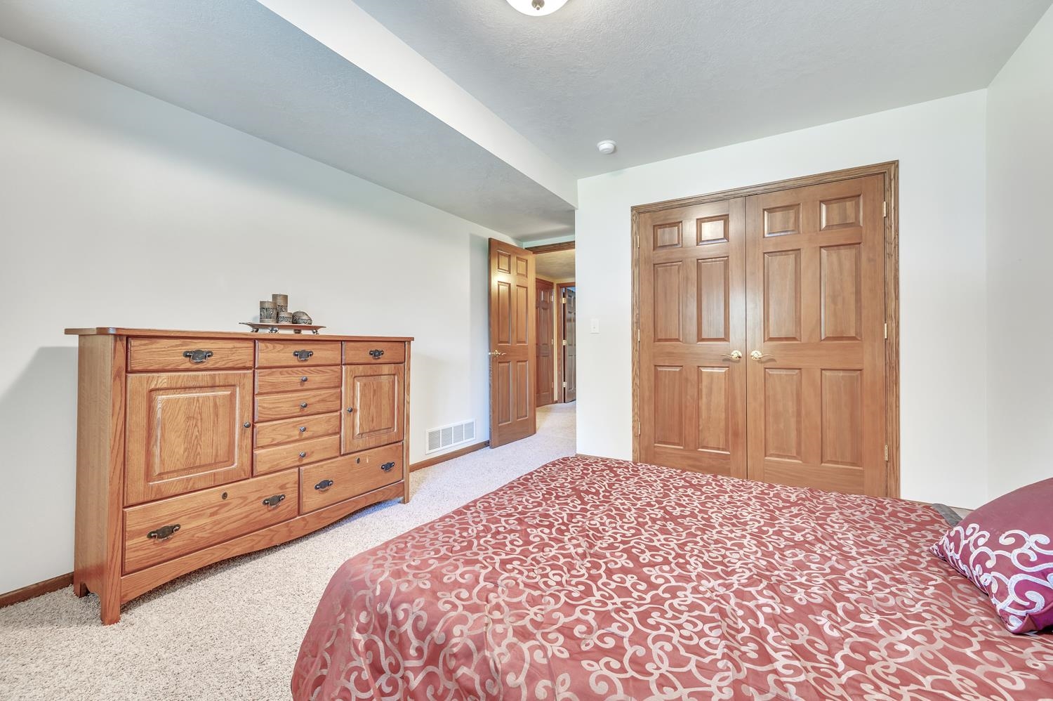 1434 Indian Hills Drive