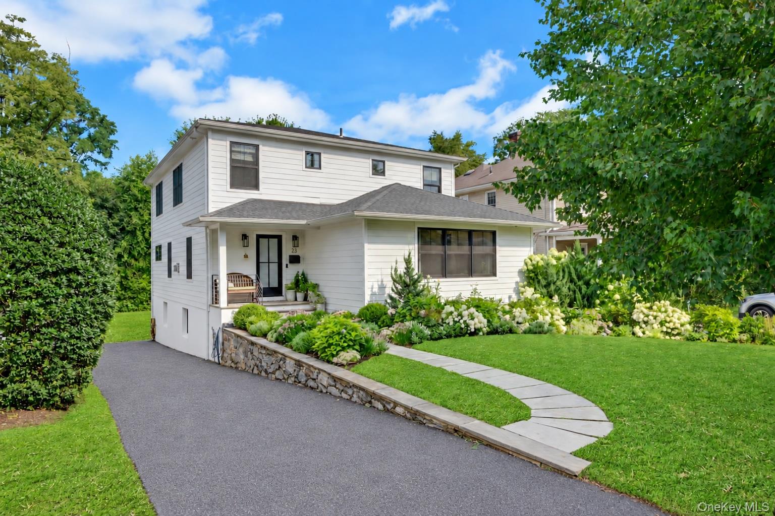 23 Holly Place