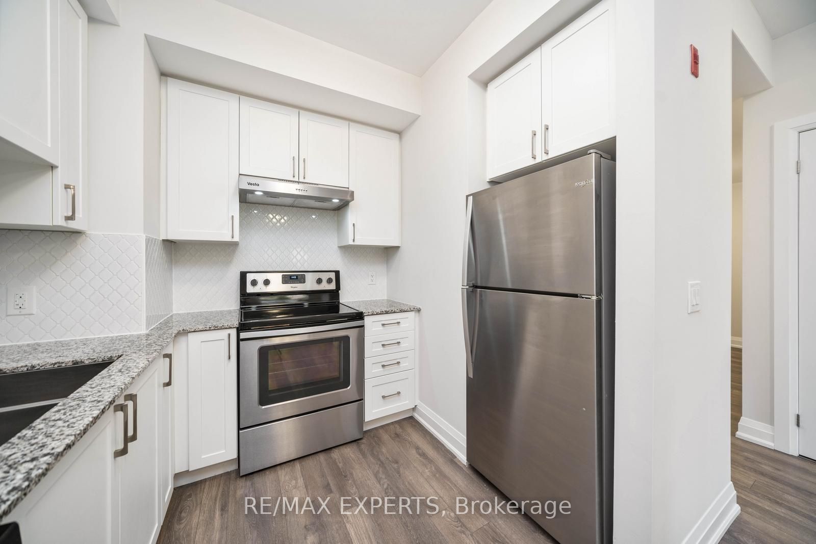 481 Rupert Ave 2117