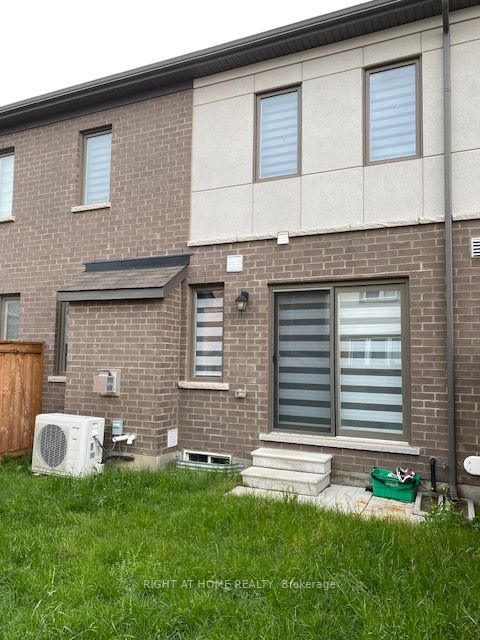 1125 Leger Way 25