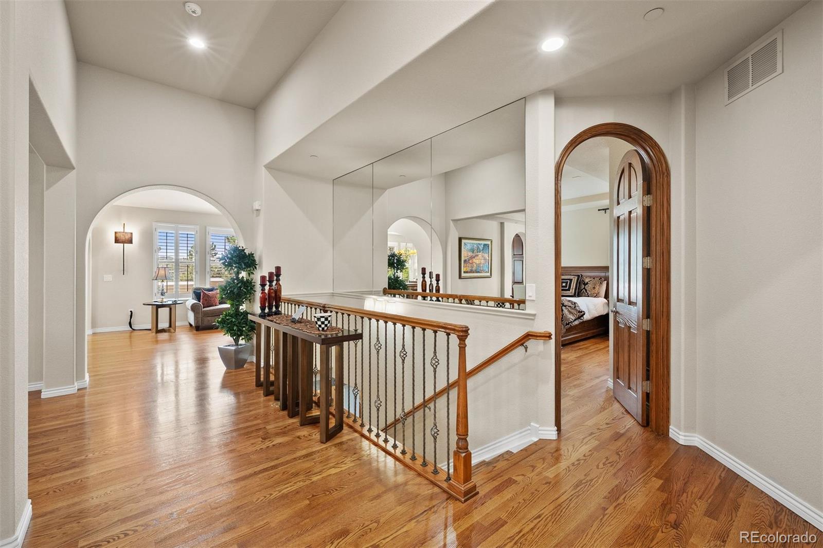 5017 Vermillion Drive