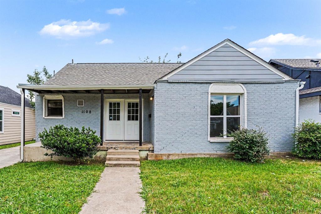 1108 E Robert Street