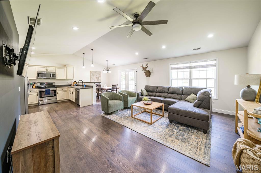 1241 County Road 325