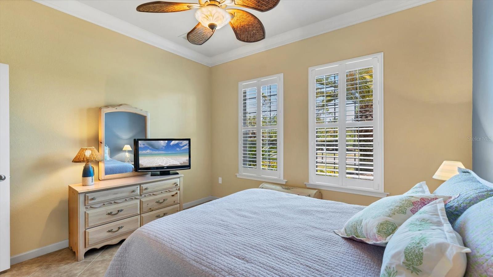 13392 Creekside Lane