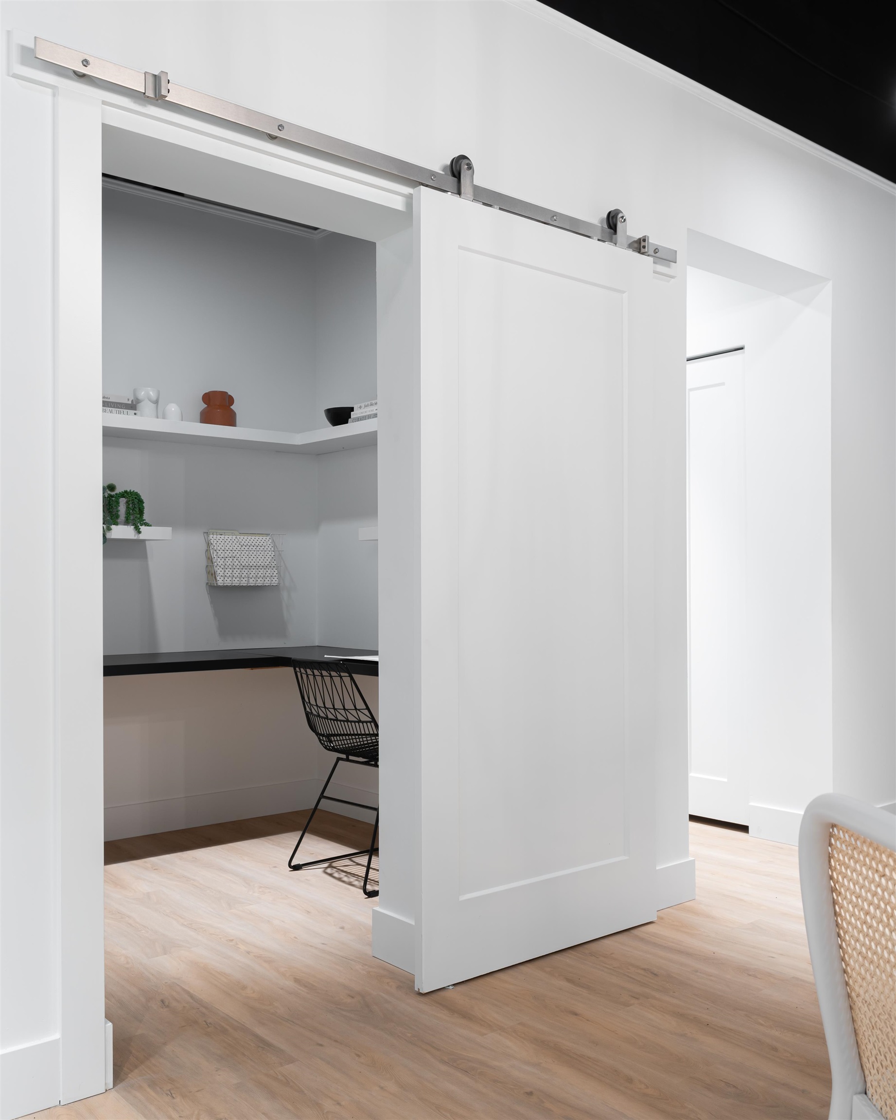 11907 223 Street 305