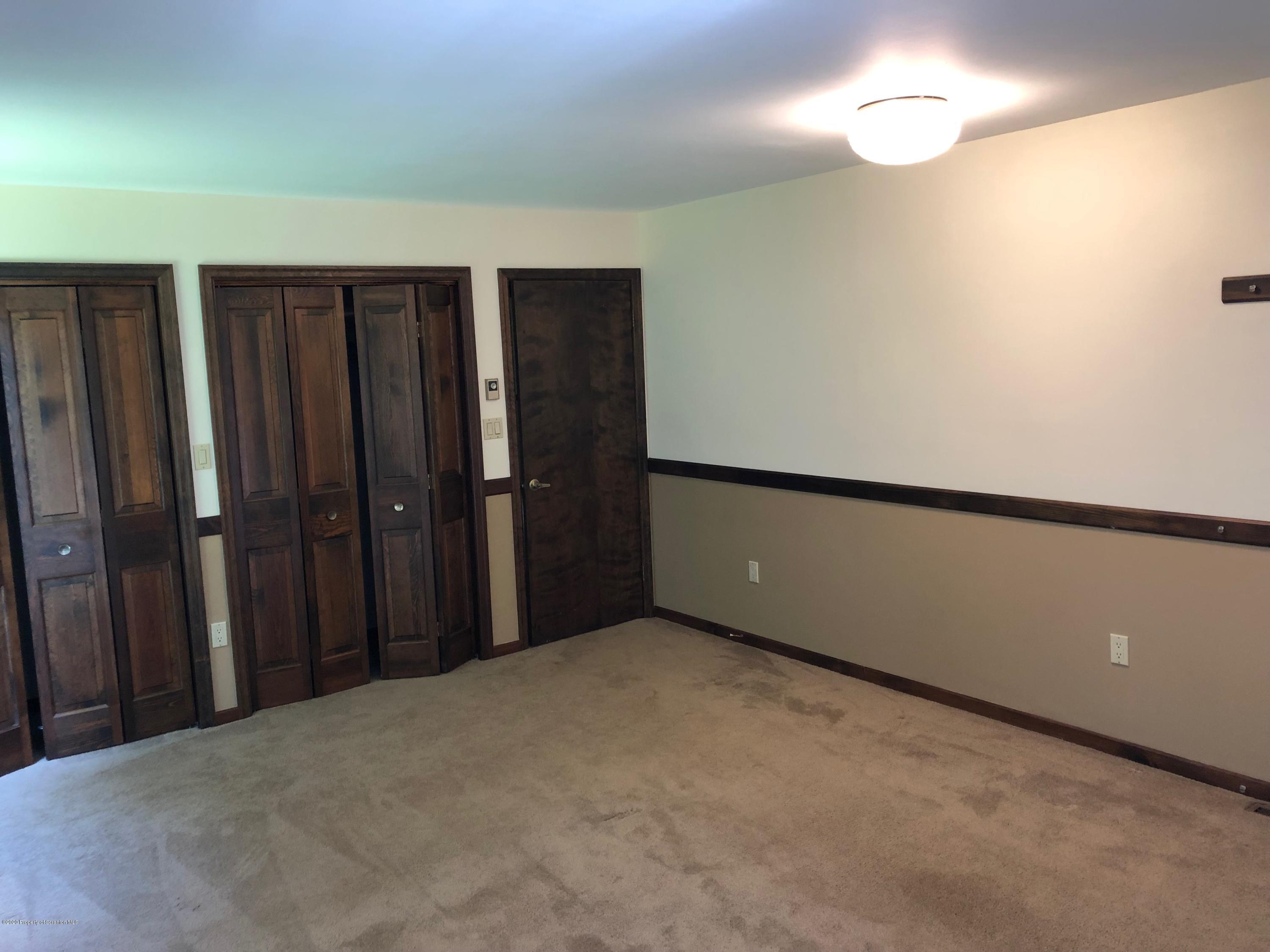 4262 Hamlin Hwy - Route 590