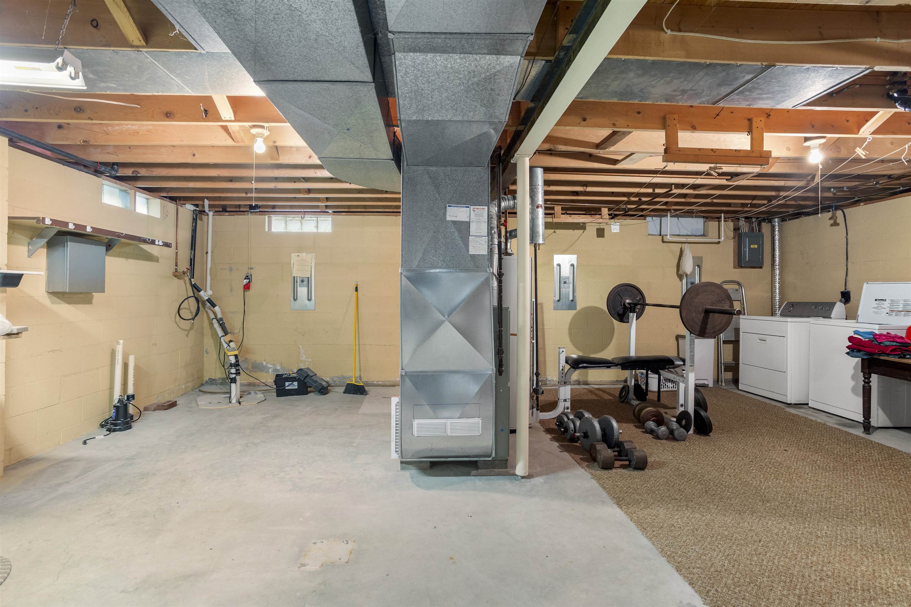 224 E Taft Avenue