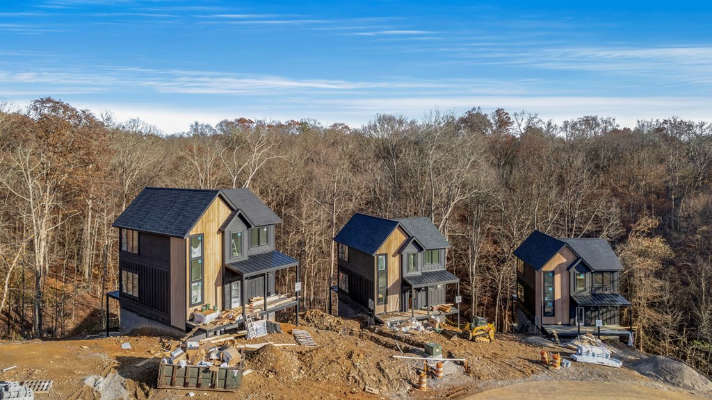 1134 Reedmont Way