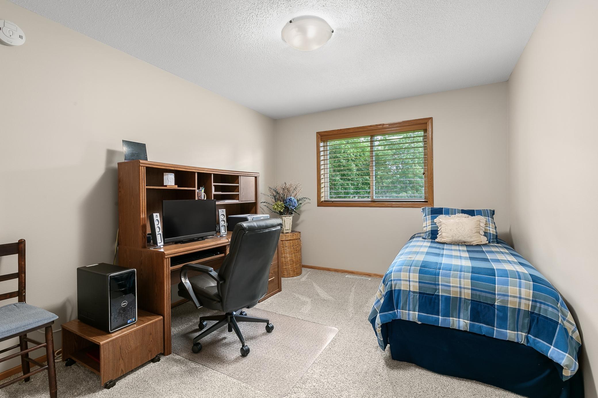 2206 Viking Drive