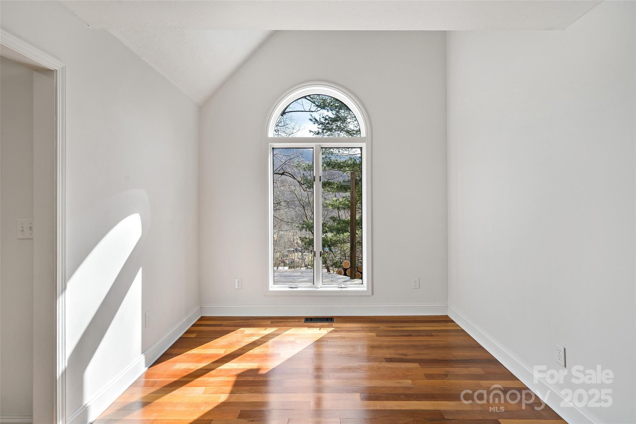 249 Starlin Mountain Road