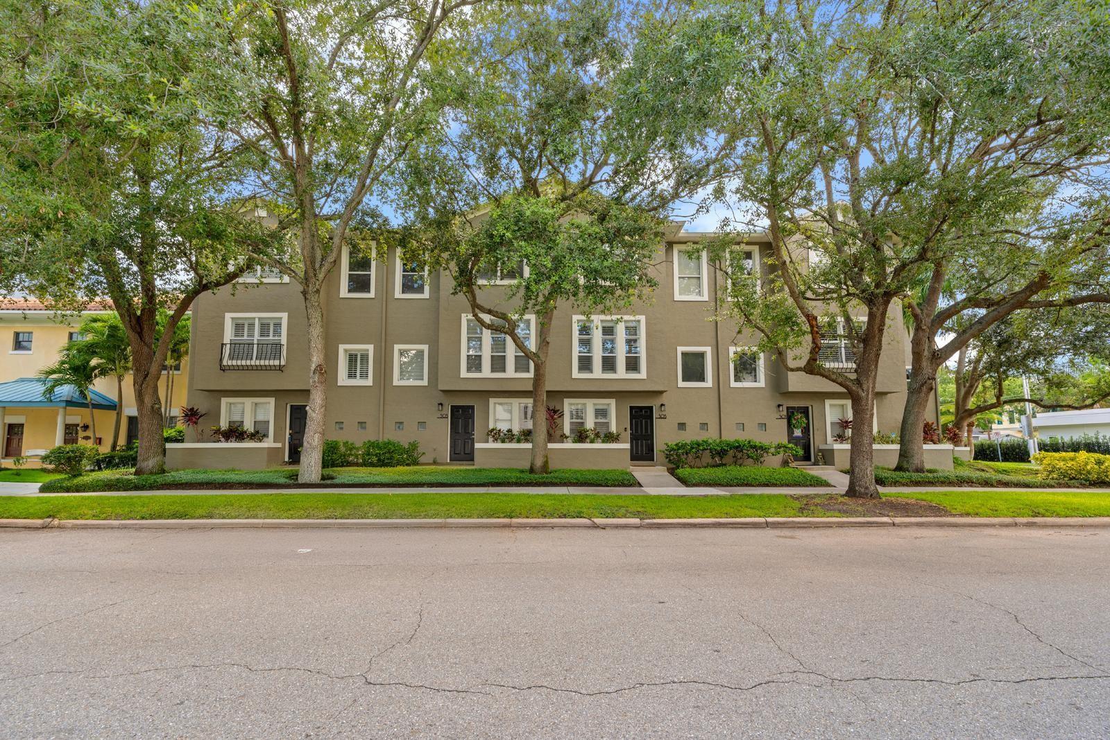 *** FREE MONEY seller is offering $10K concession *** Located just three blocks to Hyde Park Village, four blocks to Bayshore Boulevard, and only one mile to Amalie Arena, this end-unit townhome in The Willows of Hyde Park offers the perfect blend of downtown convenience, neighborhood charm, and privacy. You’ll enjoy easy access to shopping, dining, and entertainment while still having a peaceful place to call home.

This immaculately kept townhome welcomes you with a versatile first floor room—perfect for a home office, gym, or guest space to fit your lifestyle. The second floor is designed for relaxing and entertaining with beautiful wood floors, granite countertops, stainless steel appliances, and loads of cabinet space. You'll love movie nights in the cozy living room, complete with a remote-control projector screen and built-in projector. Step outside to the balcony for a peaceful escape or to enjoy your morning coffee.

Both bedrooms are filled with natural light and feature private ensuites. The primary suite boasts spacious double closets, tray ceilings, dual sinks, seamless glass, and double shower heads—a spa-like retreat. The second bedroom is equally bright and inviting with its own ensuite bathroom.

A gated rear entrance leads to a two-car garage, and the back of the community is fully fenced for added security, while the front remains open and welcoming with ample guest parking.
