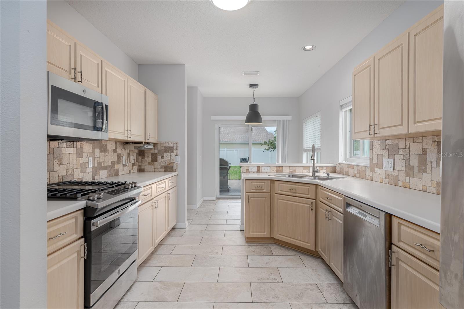 3903 Day Bridge Place