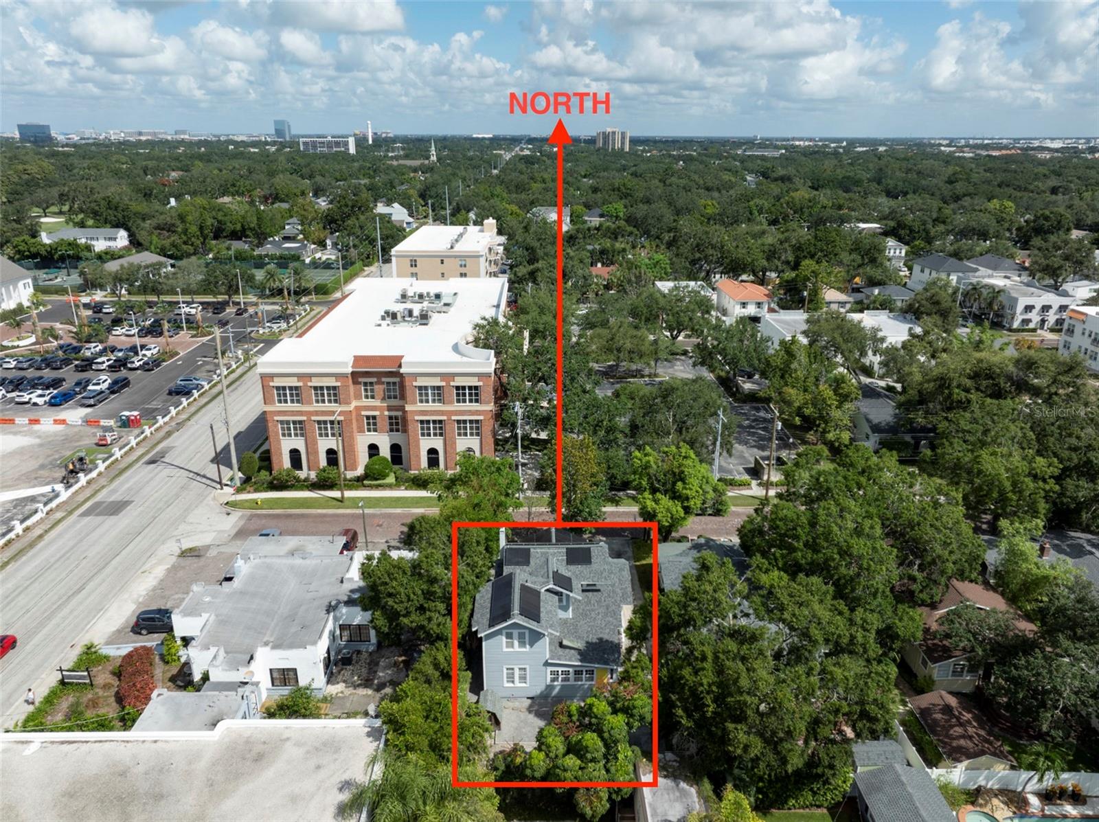 3012 W Sitios Street