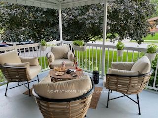 1279 Royal Dr Main
