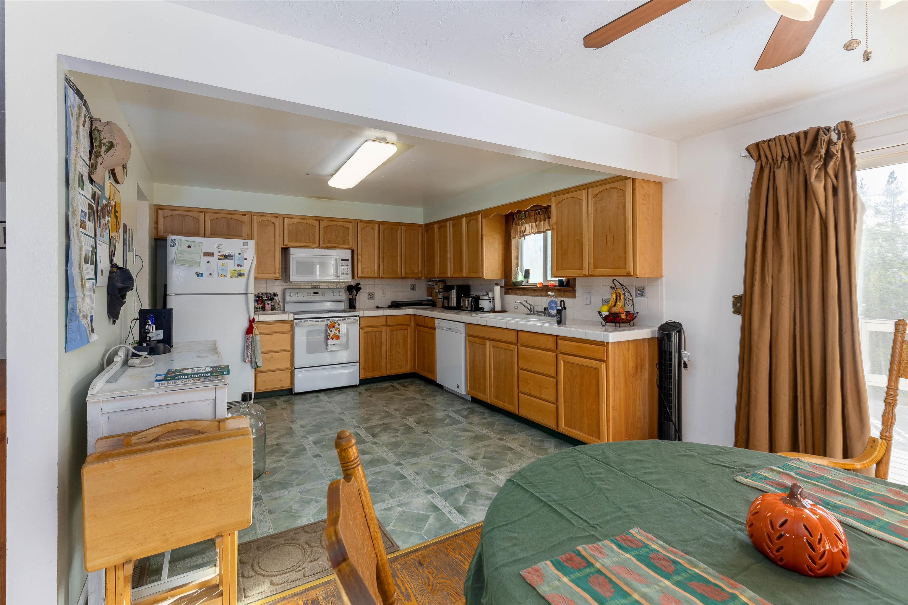 27111 N Bear Lake Rd