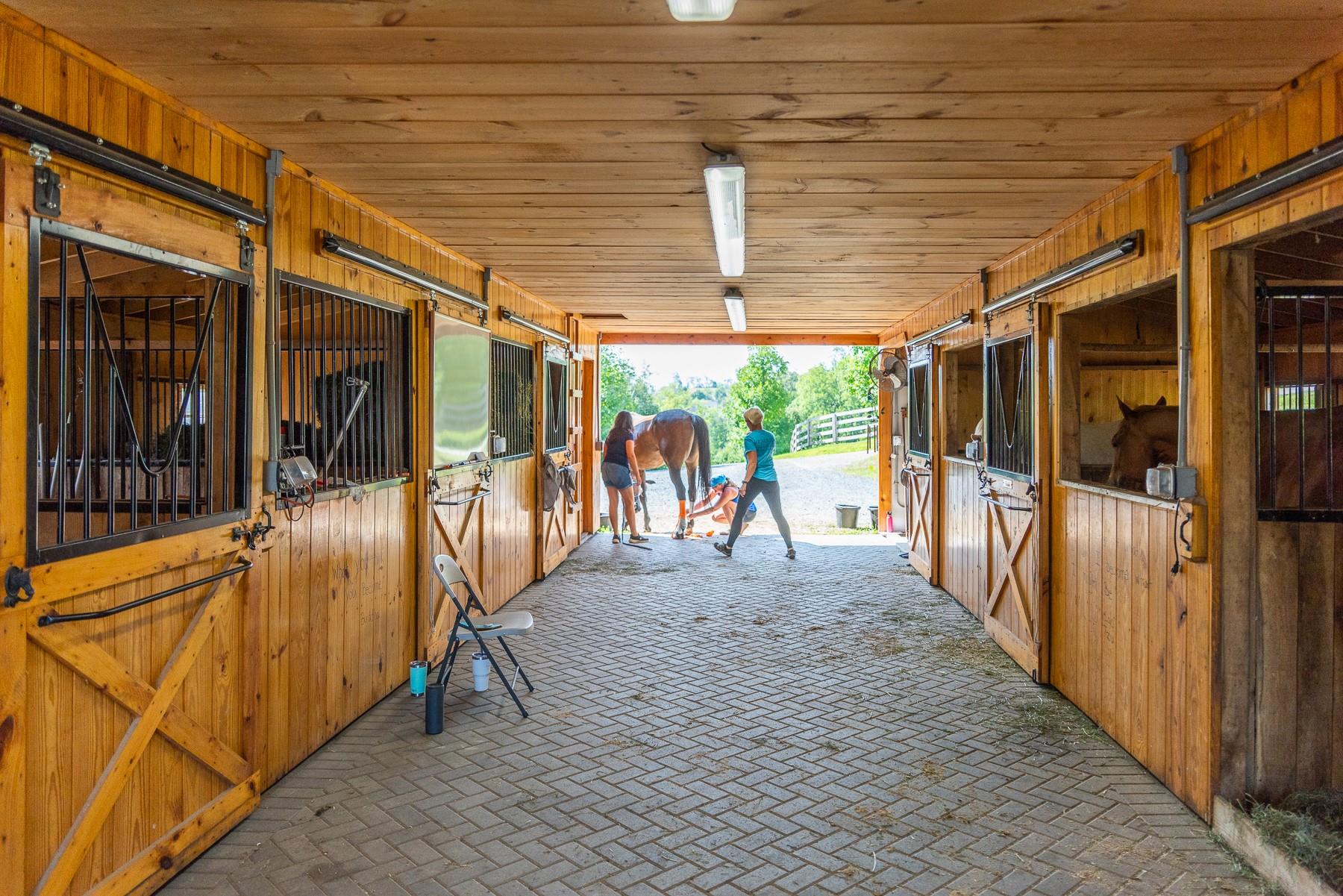 154 Hambletonian Road