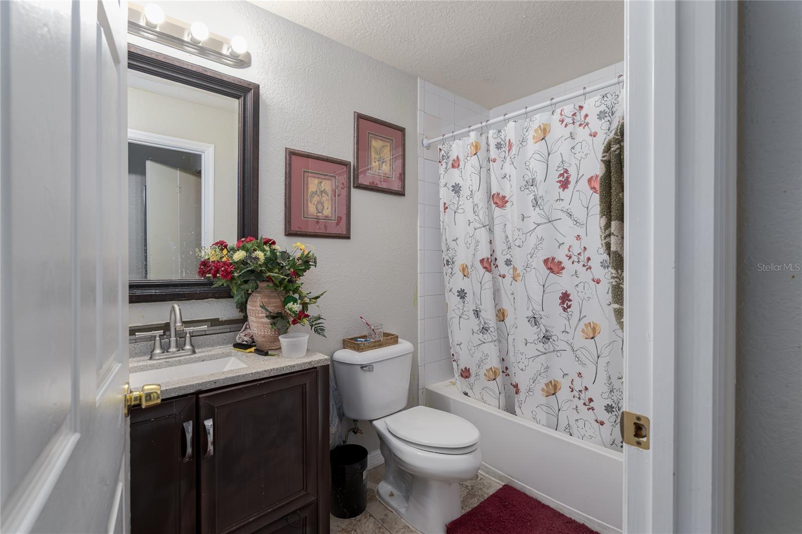 7815 & 7819 118th Avenue E