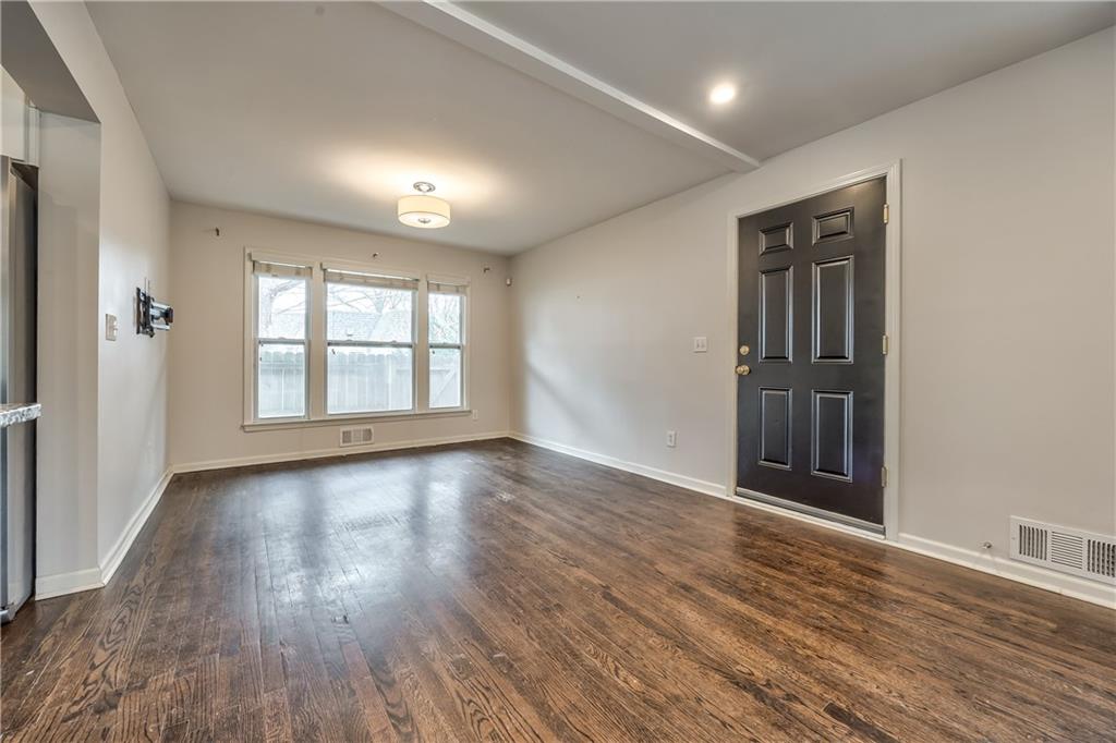 4304 W 83rd Street