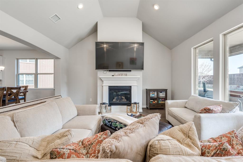 1403 Crossford Trail