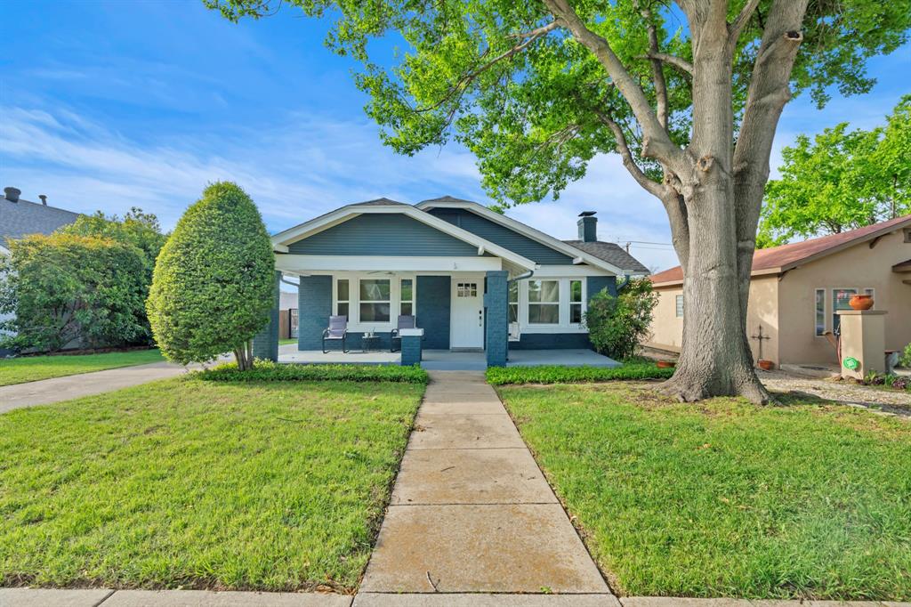 4829 Pershing Avenue