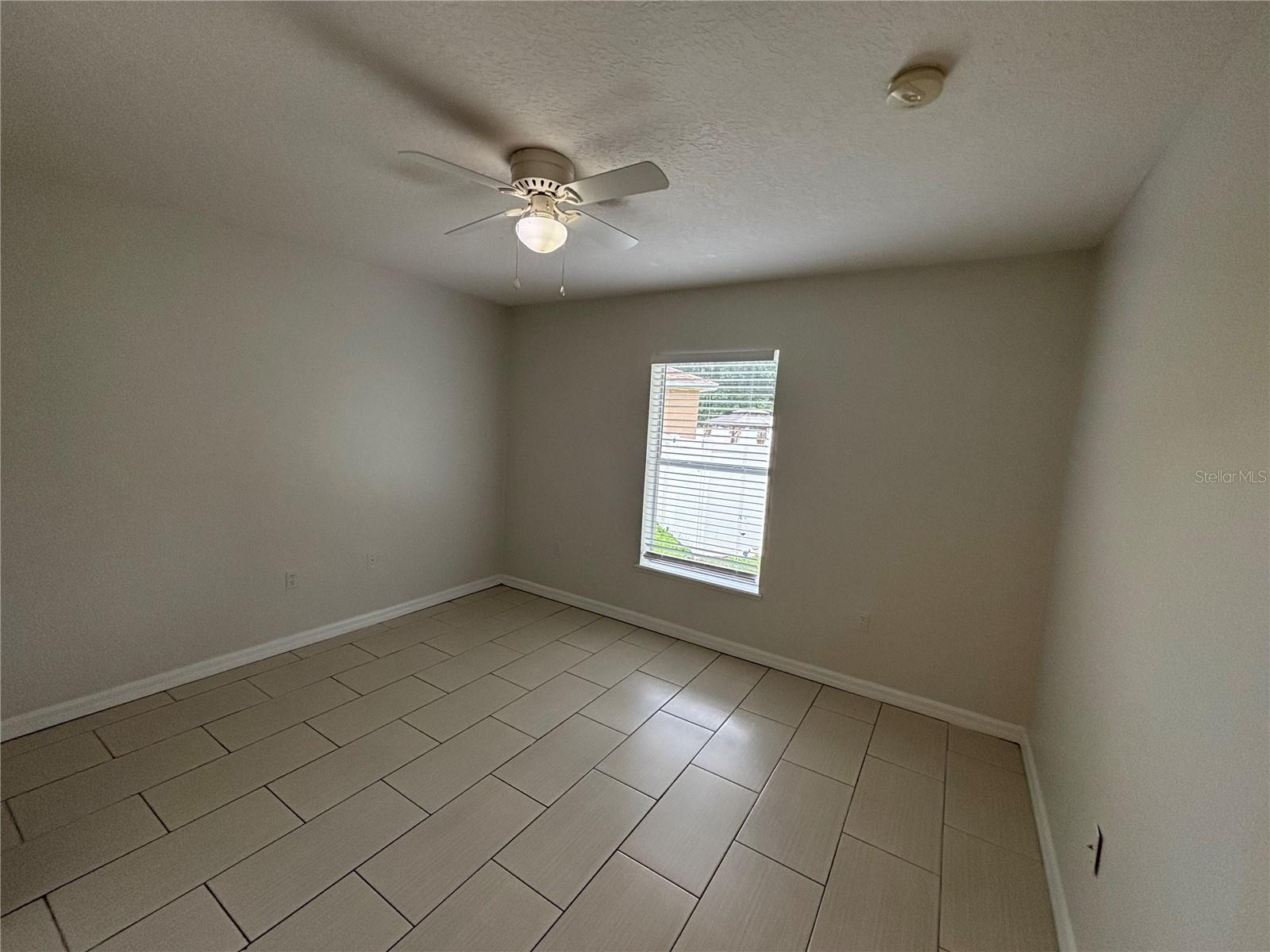 120 Spoonbill Court