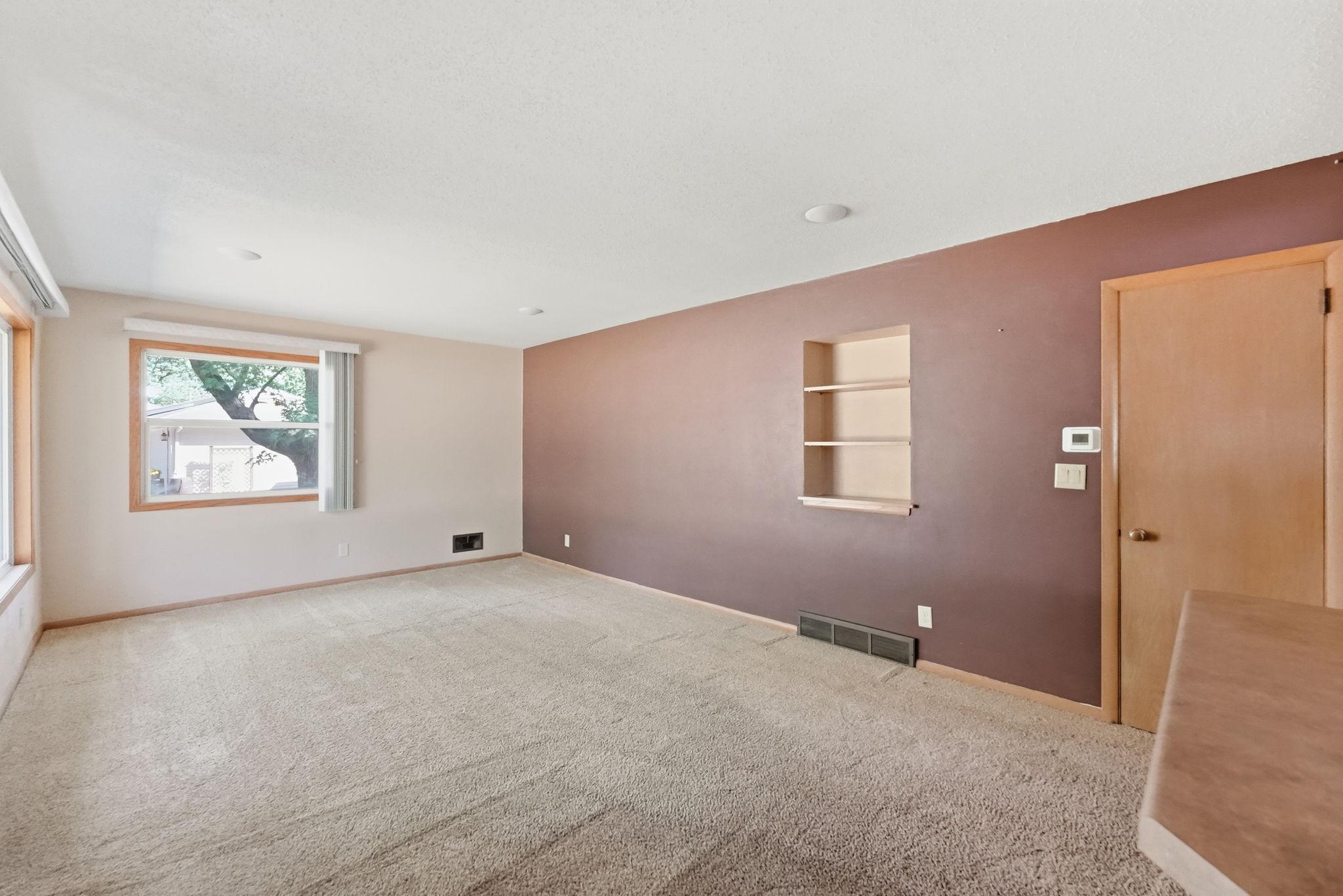 80 Woodhill Road