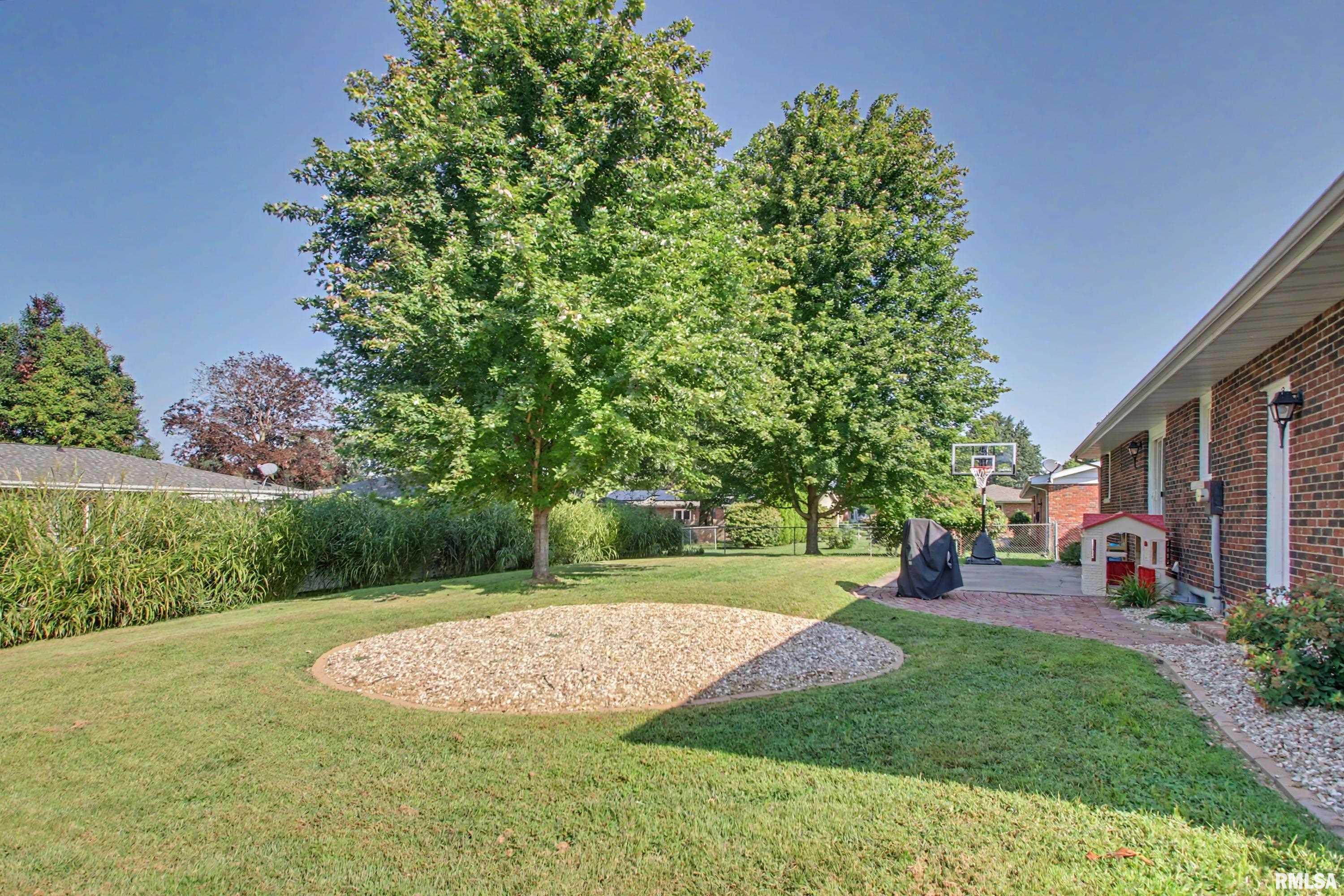 3820 Stonegate Road