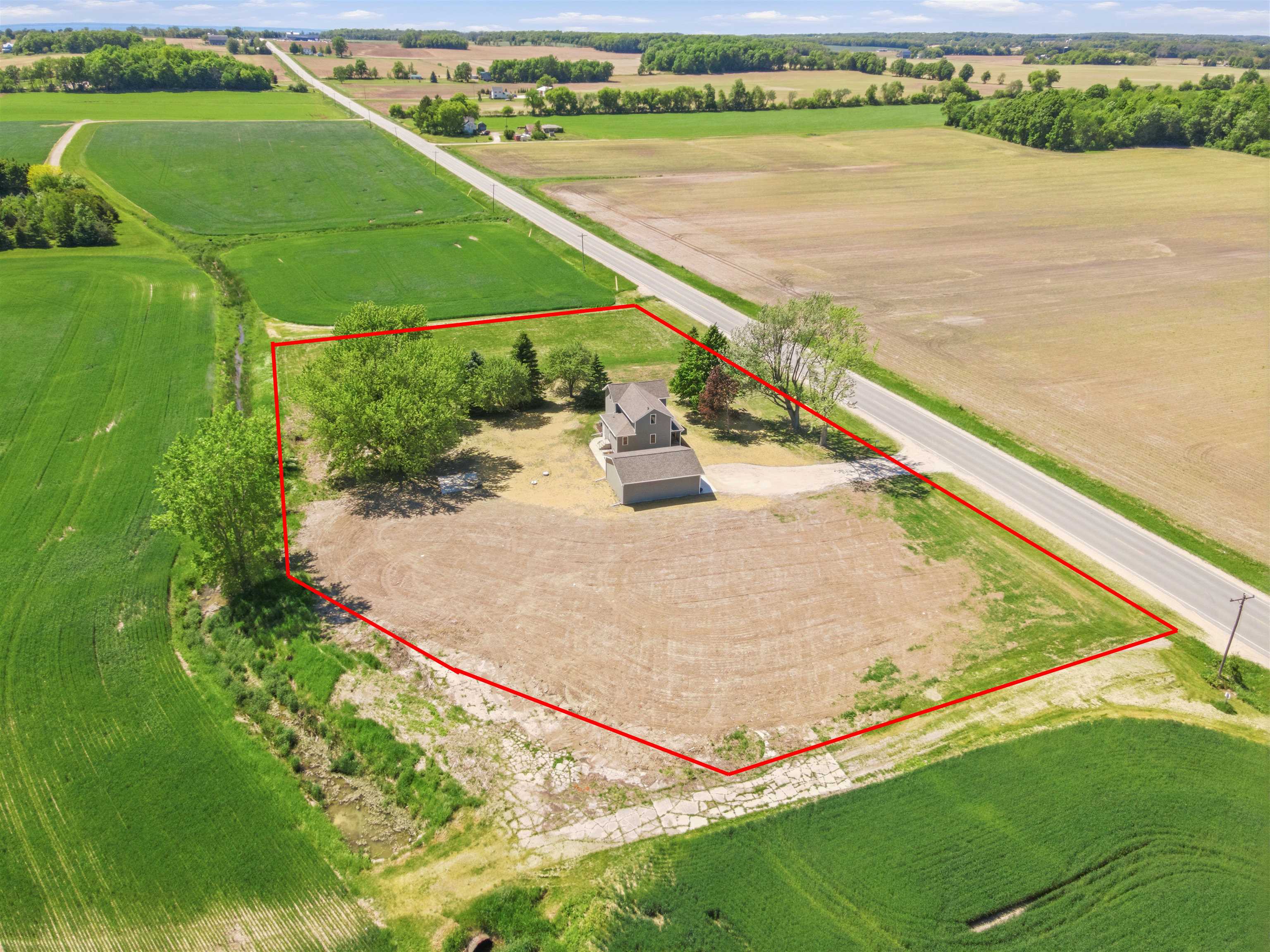 W3913 County E