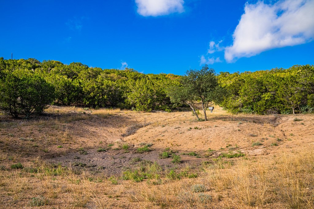 29 NE Big Draw Drive