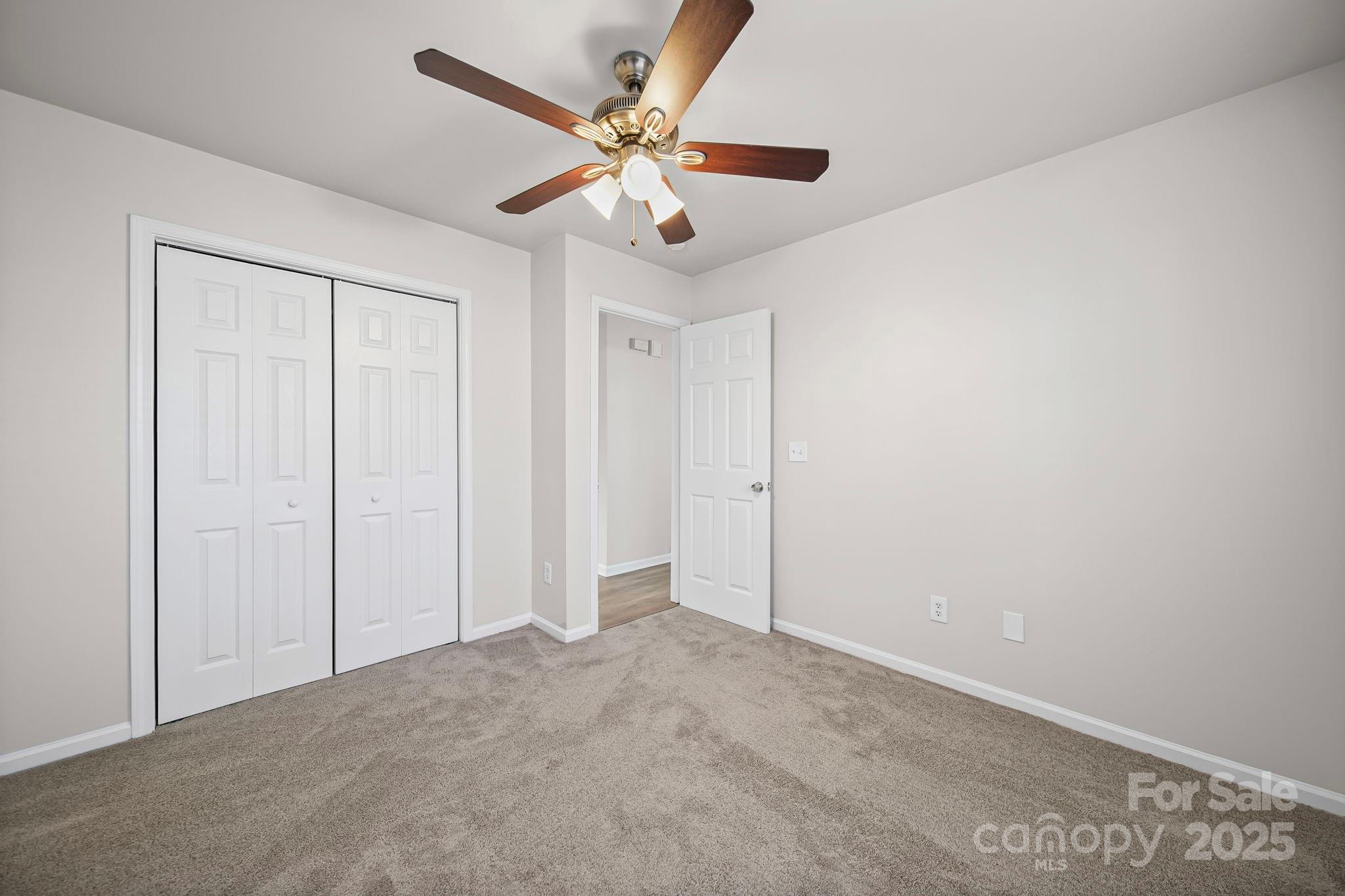 554 Havenbrook Way NW