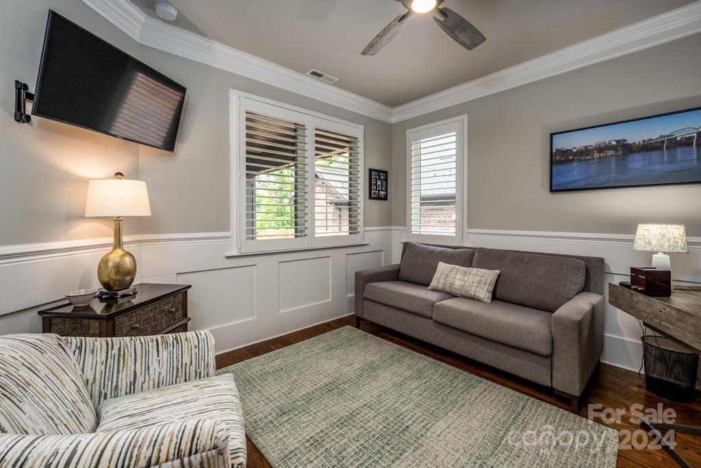 1446 Spring Ridge Lane