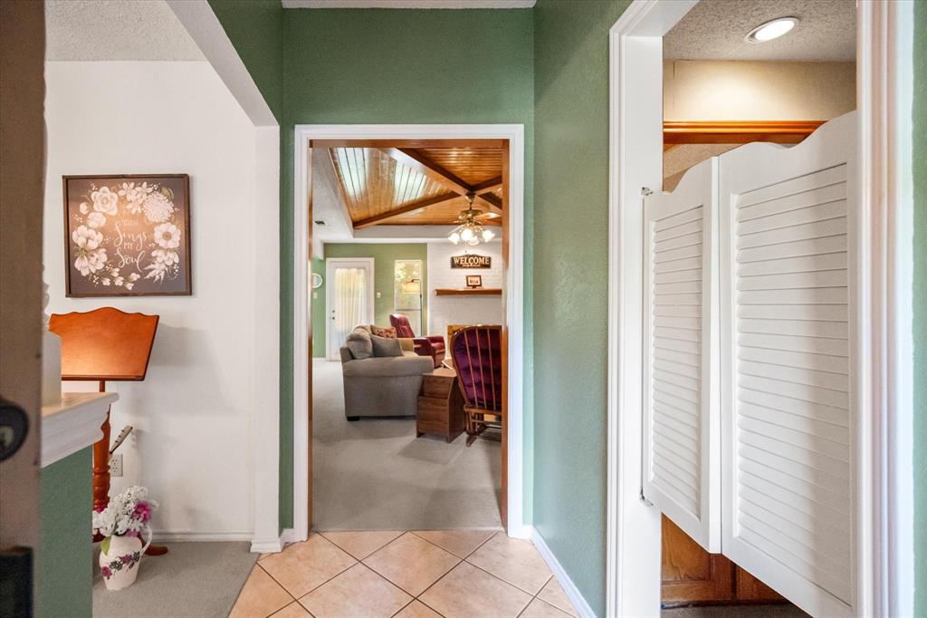 4215 Pleasant Oaks Court