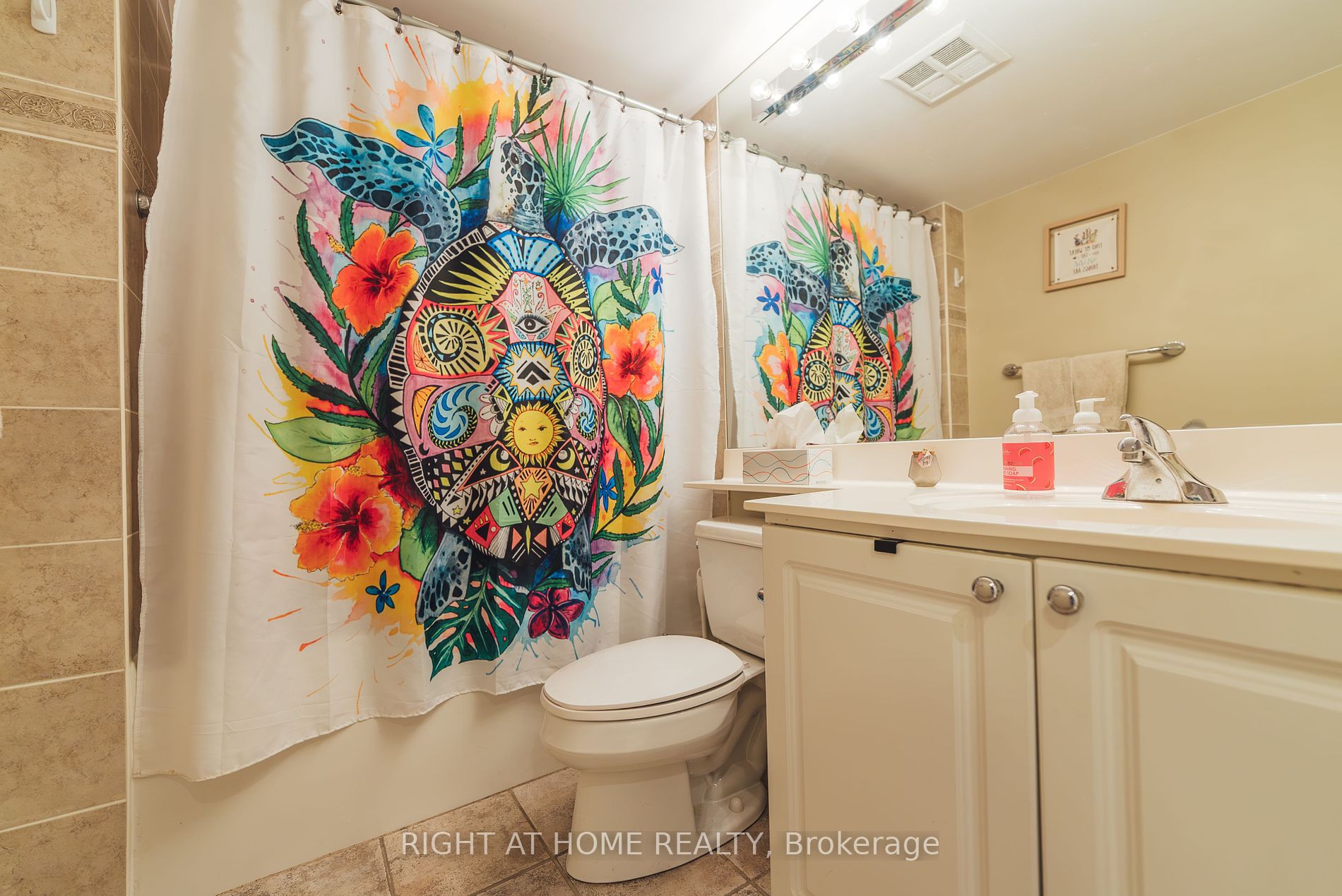 219 Fort York Blvd 1001