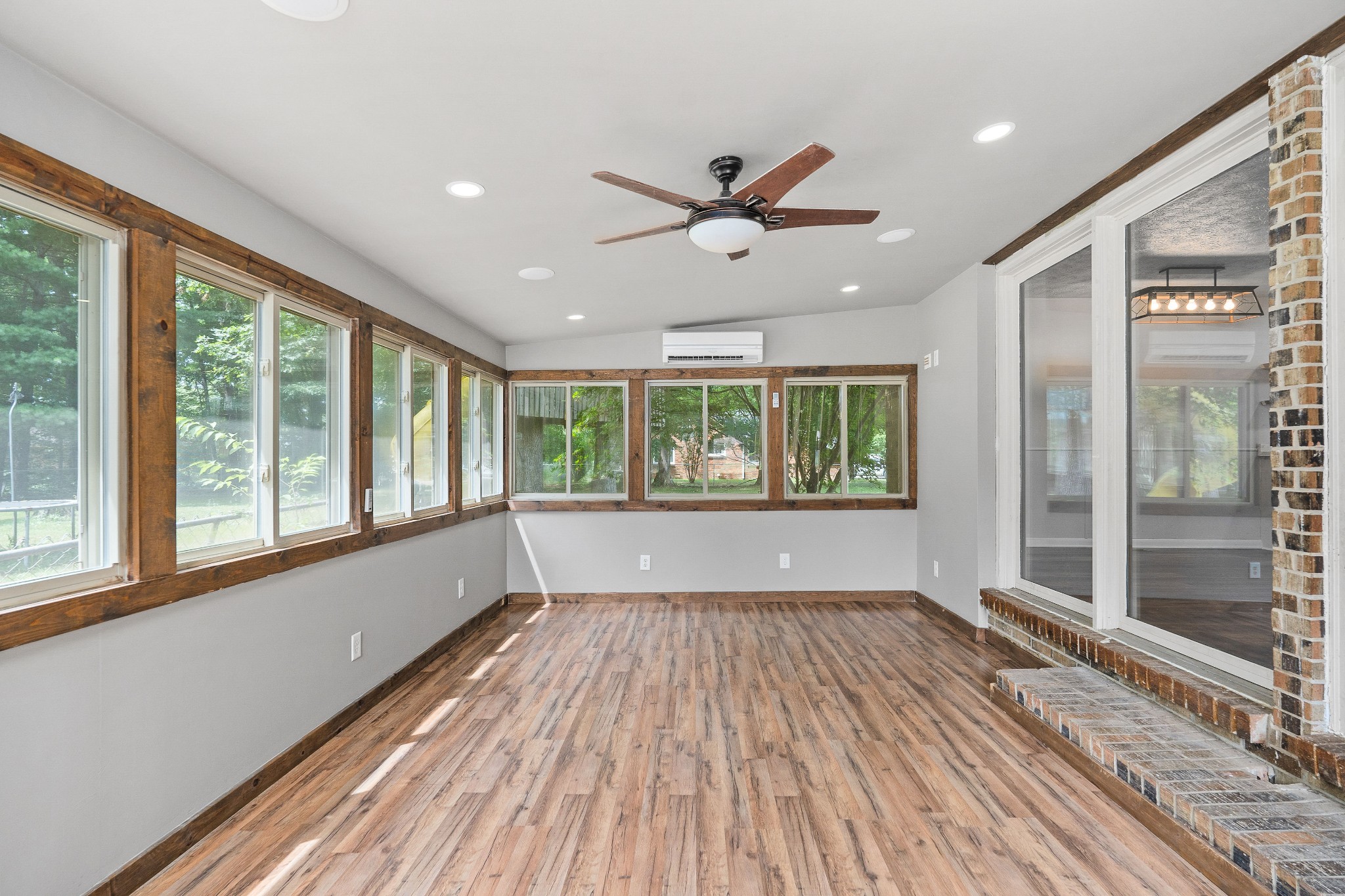 573 Big Hurricane Rd