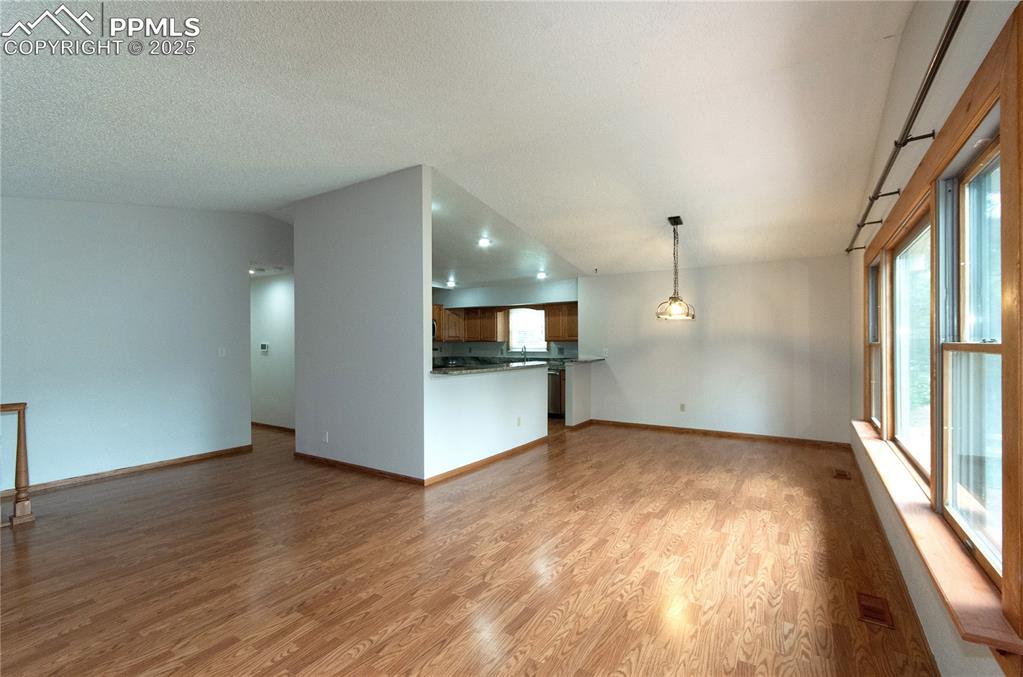 3620 E Cresta Loma Circle