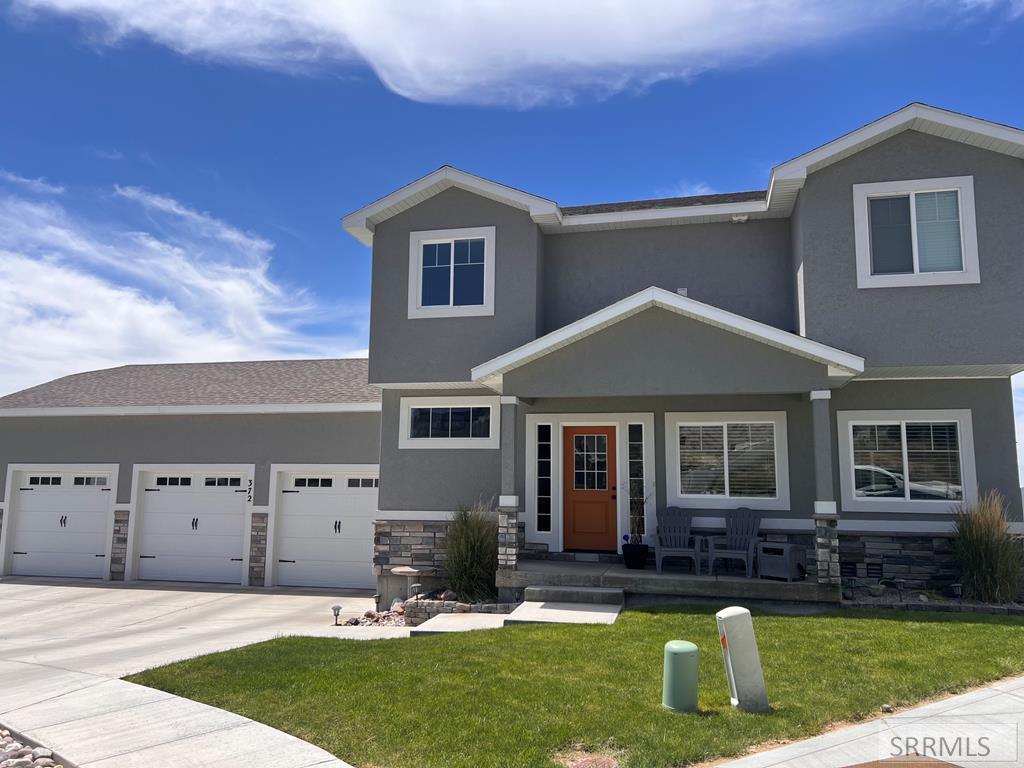 372 Andesite Drive