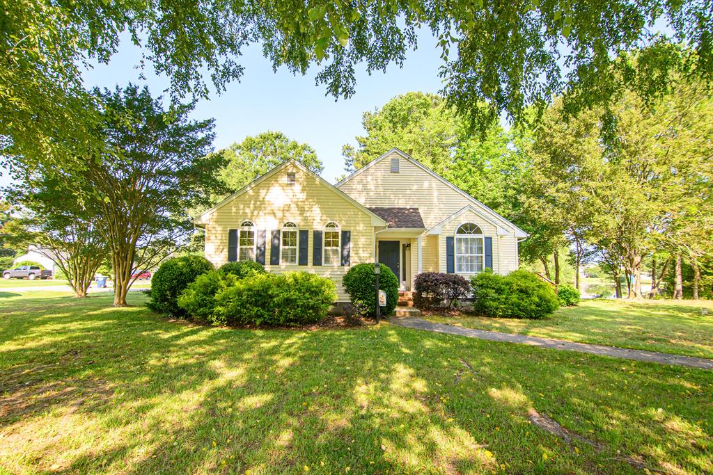 Welcome to The Greens a well established residential subdivision that encompasses a true laid back relaxed atmosphere. This home is situated at the end of a pond, where you will be able to enjoy sitting on the deck with unobstructed views for bird watching. If kayaking if your passion, then you will have an easy access to launch and row the day away. With this house, you feel like you are in the quiet of the country but also close to town. You are within minutes from Onancock, where you can find dining, shopping, theater, hospital and more. What more could you want. The Eastern Shore has so much to offer and explore, so don't let another day pass you by. Plan your trip to come down and visit, what do you have to lose. We hope to see you soon, don't delay. 3D Tour Available