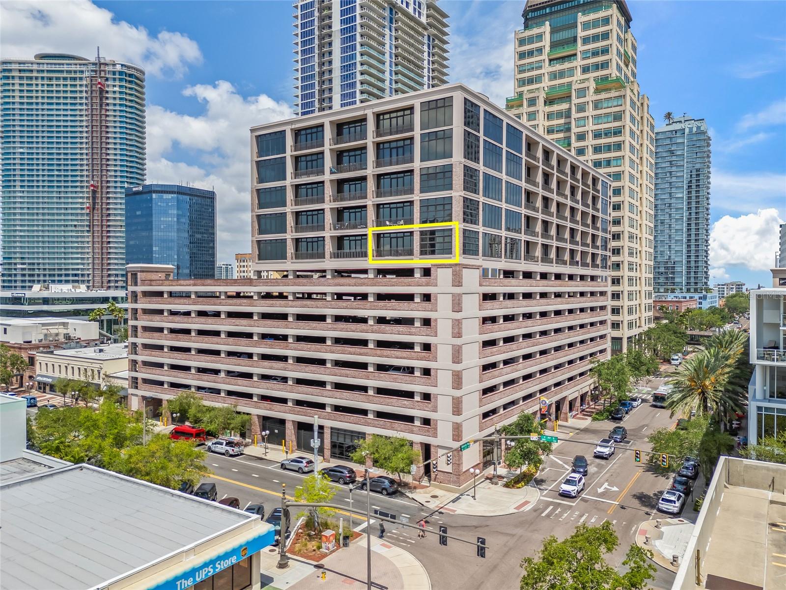 175 2nd Street S 809