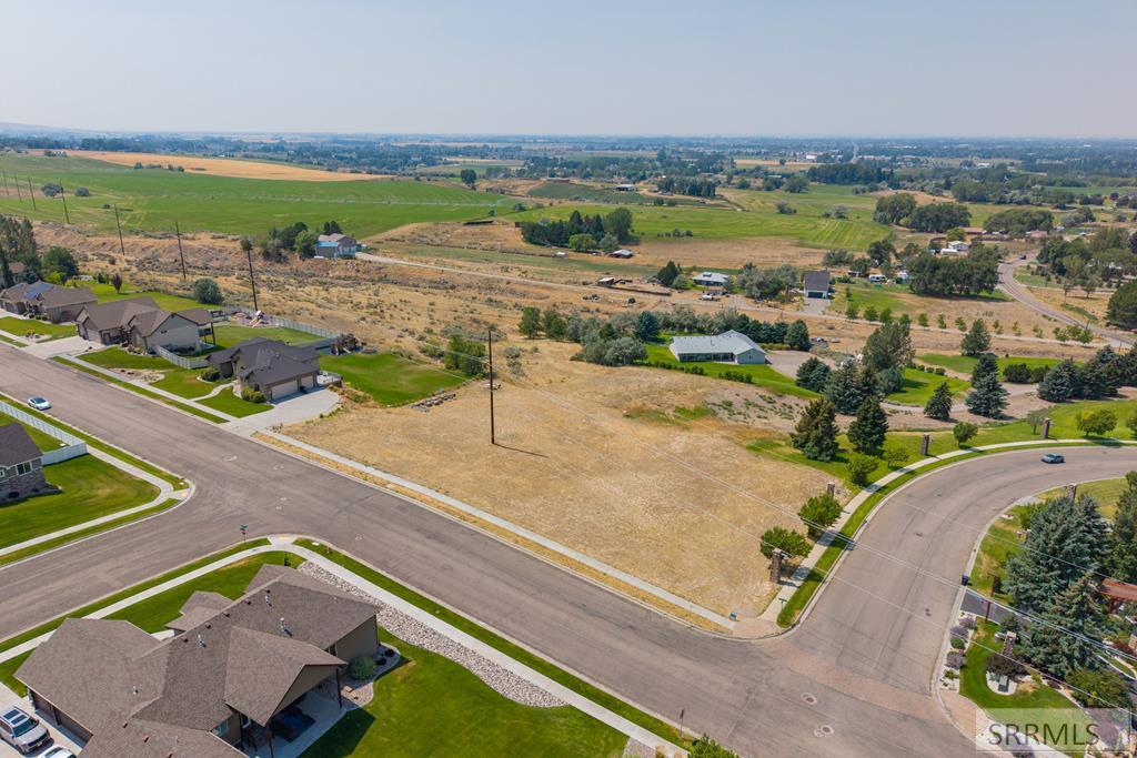 3470 S Founders Pointe Drive