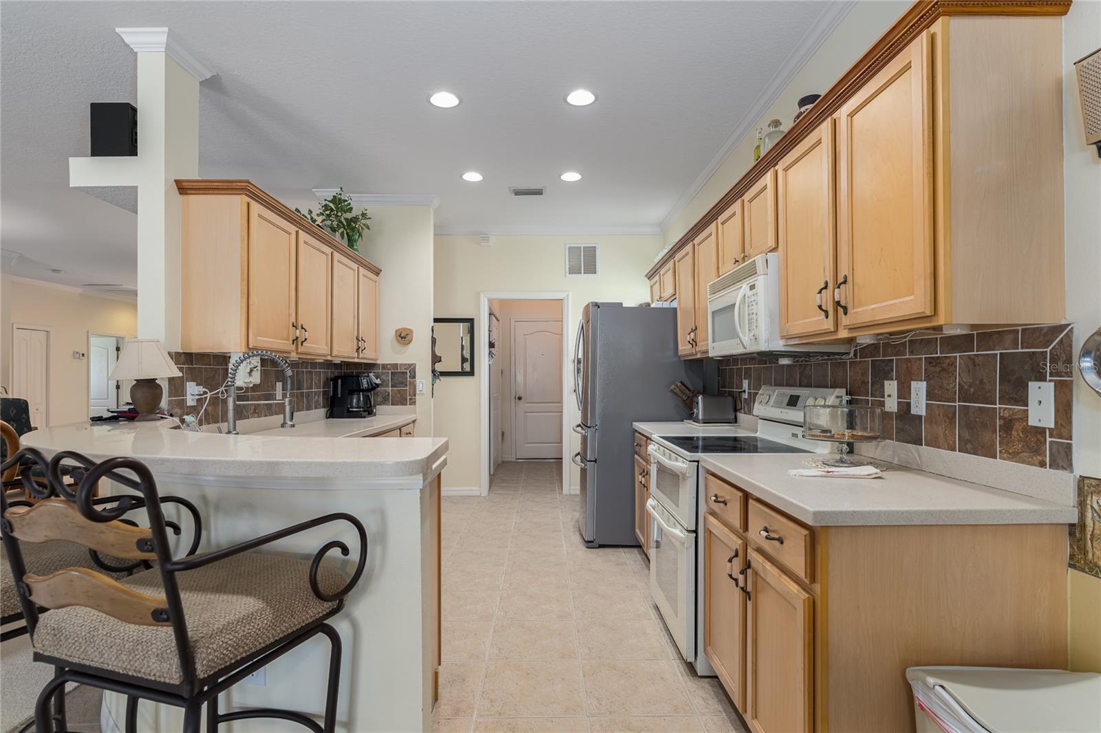 6122 Broad River Run