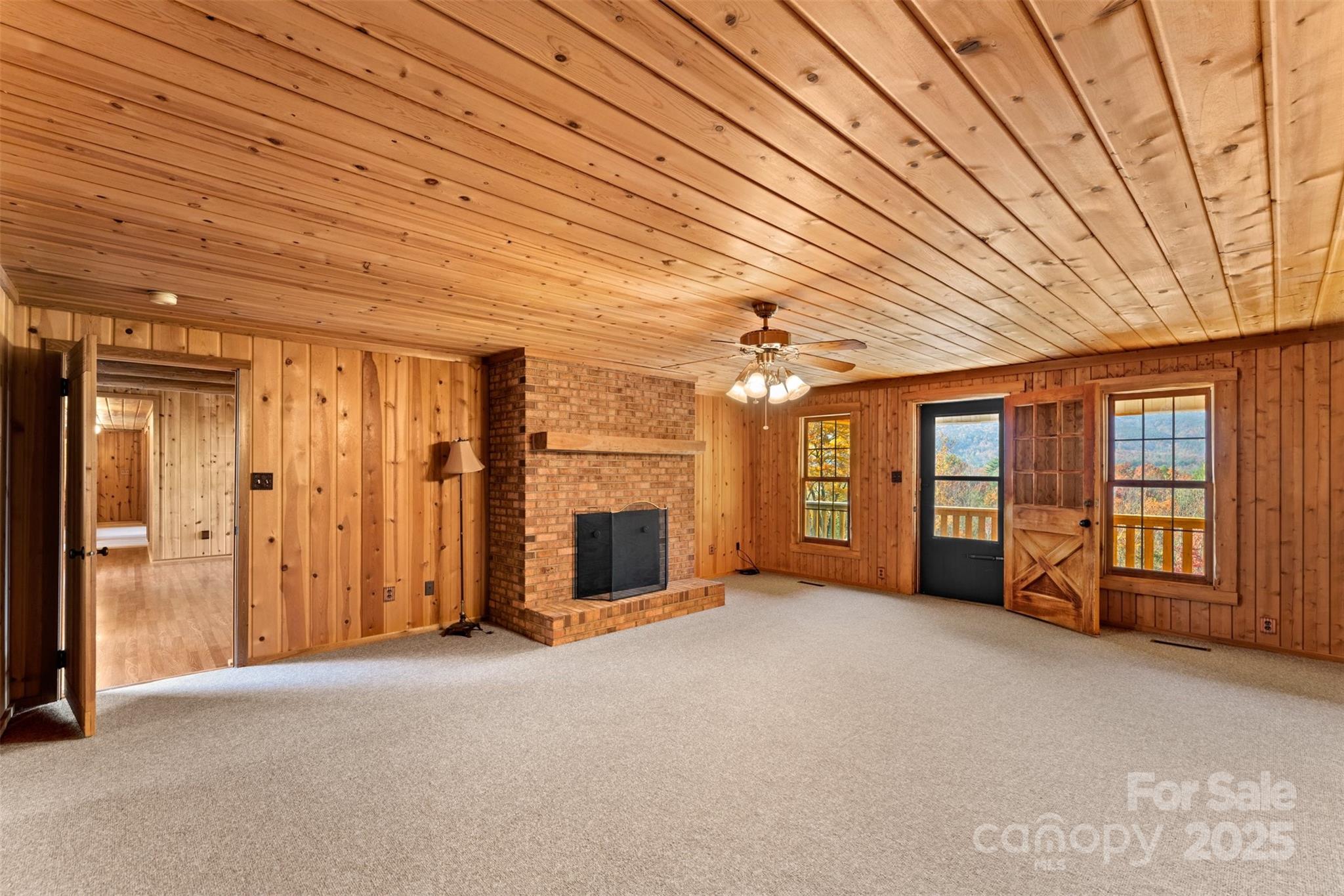 4095 Table Rock Mountain Road