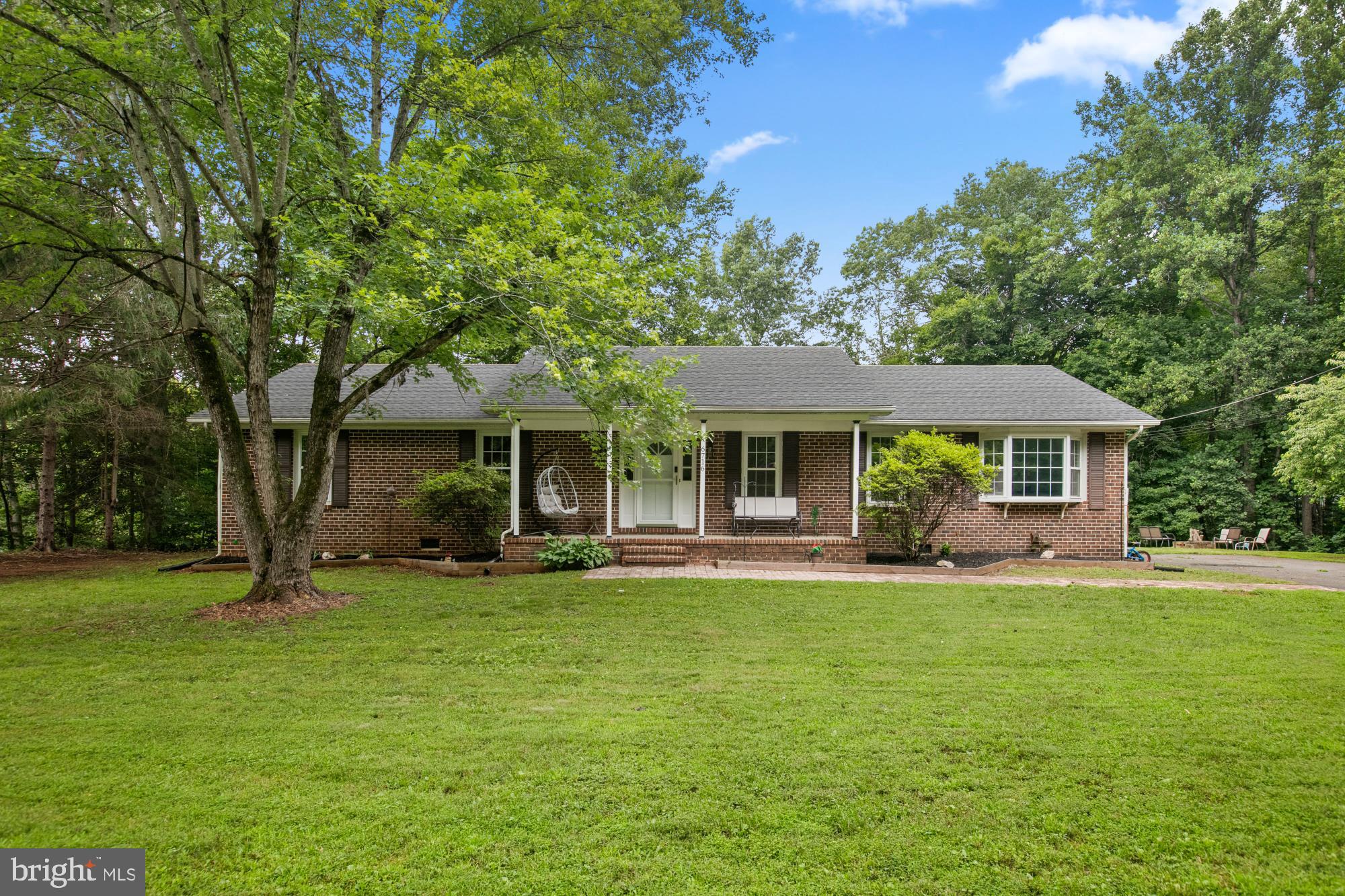 6716 River Road