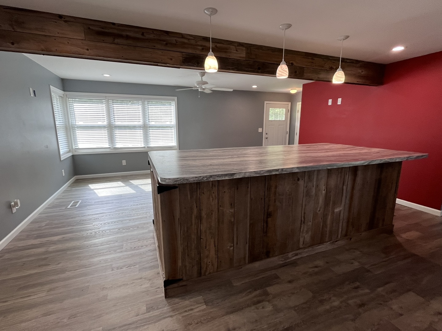1720 Hugenberg Lane
