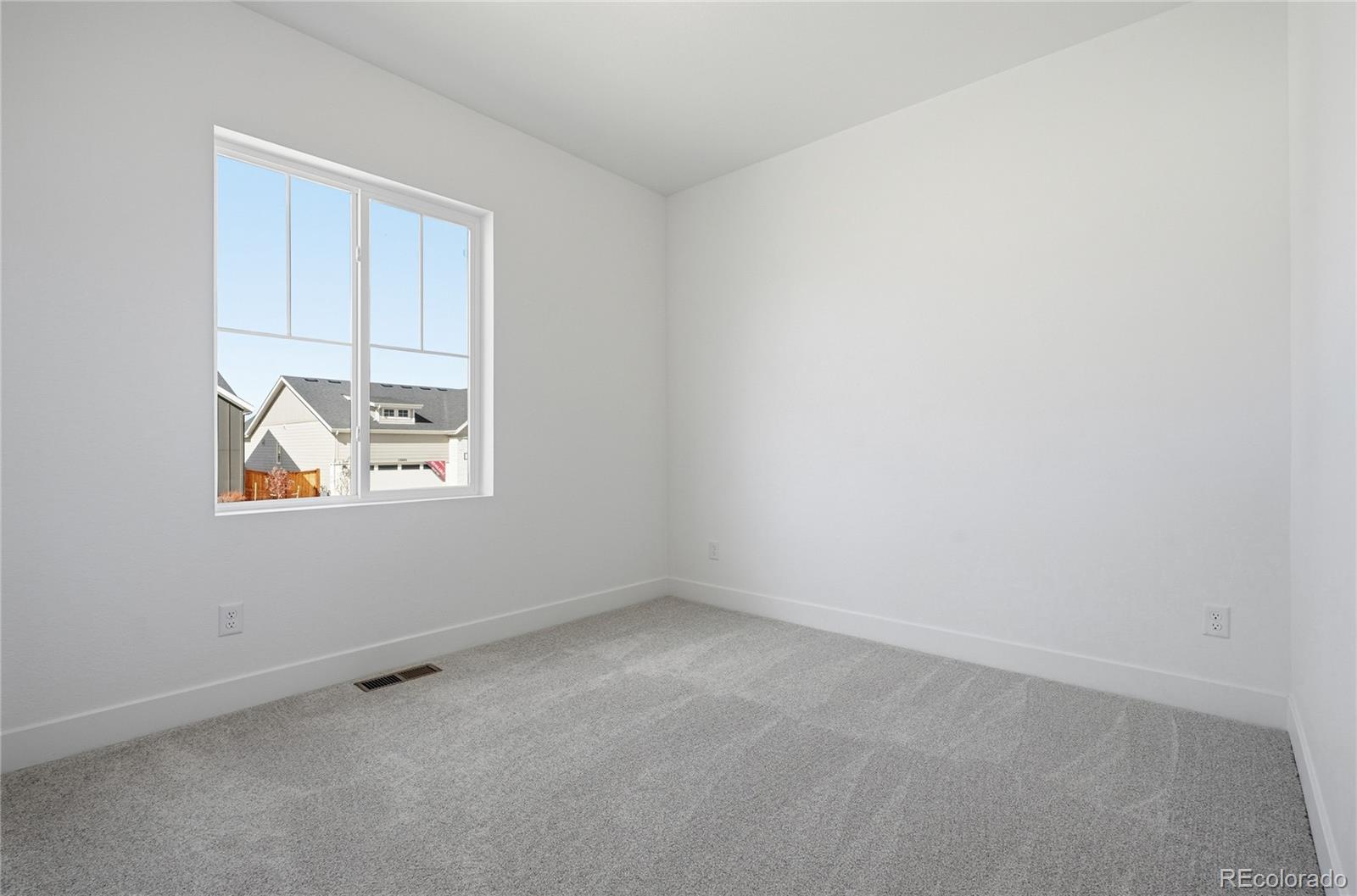 17116 W 92nd Loop