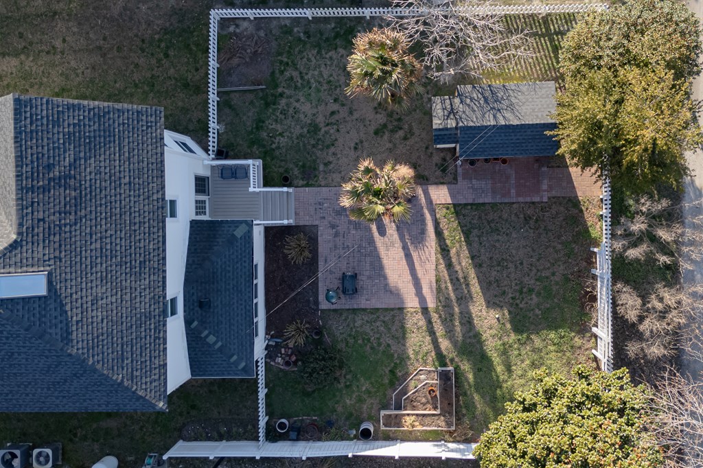 609 Monroe Ave 247